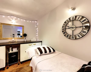 View the treatment room